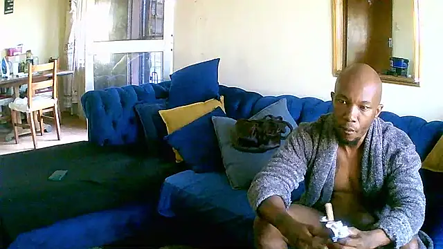 Snapshot of TheeBigPump chatting on October 3, 2025, 2:51 pm TheeBigPump online show from October 3, 2025, 2:51 pm