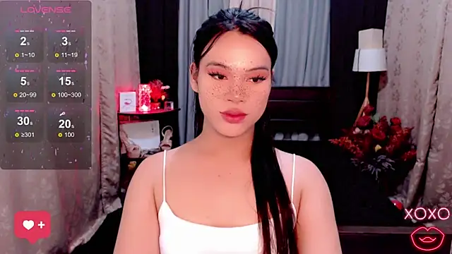 Snapshot of IamRaeganDolls69 chatting on October 2, 2025, 2:04 am IamRaeganDolls69 online show from October 2, 2025, 2:04 am