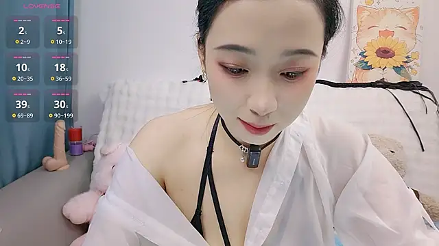 Snapshot of Yemao_0 chatting on October 24, 2025, 9:03 pm Yemao 0 online show from October 24, 2025, 9:03 pm