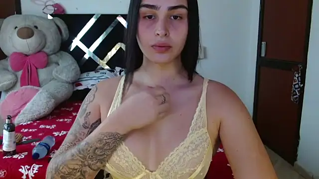 Snapshot of SarithaBunny chatting on September 24, 2025, 9:54 pm SarithaBunny online show from September 24, 2025, 9:54 pm