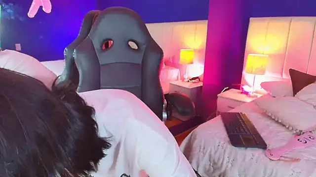 Snapshot of Shizuko_ chatting on September 25, 2025, 7:20 pm Shizuko  online show from September 25, 2025, 7:20 pm