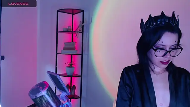 Snapshot of girldom chatting on September 9, 2025, 3:21 pm girldom online show from September 9, 2025, 3:21 pm