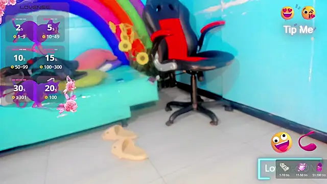 Britany montiel online show from November 13, 2025, 7:07 pm