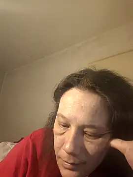 Snapshot of zeousseelphie chatting on April 29, 2026, 11:47 am zeousseelphie online show from April 29, 2026, 11:47 am