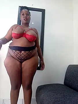 Snapshot of QUEEN_DIVAXX chatting on September 12, 2025, 1:33 pm QUEEN DIVAXX online show from September 12, 2025, 1:33 pm