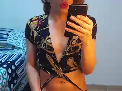 Snapshot of Danny4Hot chatting on October 7, 2025, 2:34 am Danny4Hot online show from October 7, 2025, 2:34 am