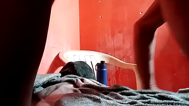 Snapshot of Hay-Viene-El-Huyy chatting on January 16, 2026, 12:53 pm Hay-Viene-El-Huyy online show from January 16, 2026, 12:53 pm