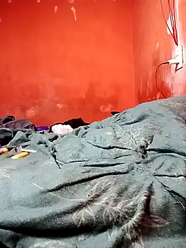 Snapshot of Hay-Viene-El-Huyy chatting on February 23, 2026, 10:49 am Hay-Viene-El-Huyy online show from February 23, 2026, 10:49 am