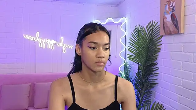 Snapshot of artemiss_tay chatting on October 17, 2025, 7:04 pm artemiss tay online show from October 17, 2025, 7:04 pm