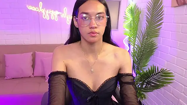 Snapshot of artemiss_tay chatting on October 2, 2025, 7:17 pm artemiss tay online show from October 2, 2025, 7:17 pm