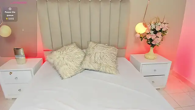 Snapshot of Dani_rosse_ chatting on November 8, 2025, 12:52 pm Dani rosse online show from November 8, 2025, 12:52 pm