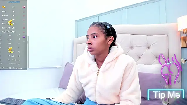 sarah ashbourne online show from September 14, 2025, 2:06 pm