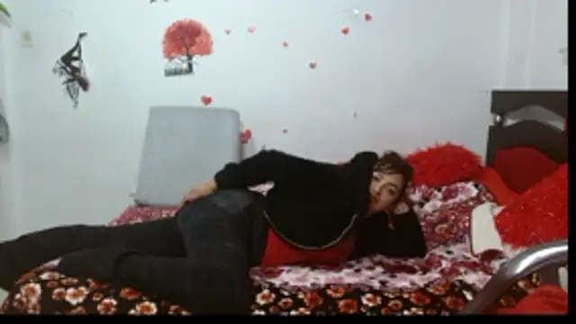 Snapshot of Lady_16 chatting on October 26, 2025, 2:45 am Lady 16 online show from October 26, 2025, 2:45 am