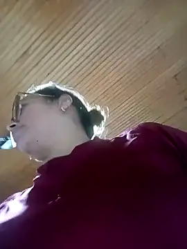 Lady 16 online show from November 7, 2025, 10:46 pm