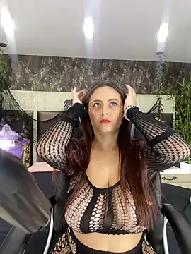 Roxy Skye online show from November 3, 2025, 12:31 pm