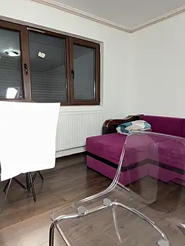 Snapshot of MiaKiittyy chatting on October 30, 2025, 12:53 am MiaKiittyy online show from October 30, 2025, 12:53 am