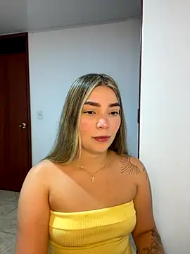 Chantel sam online show from September 24, 2025, 3:35 am