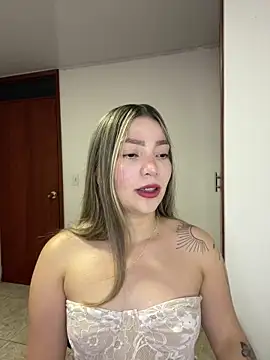 Chantel sam online show from November 15, 2025, 5:22 am