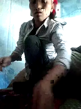 PhamPm70 online show from November 27, 2025, 5:41 am