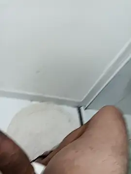 comobucetinhas online show from November 21, 2025, 1:48 am