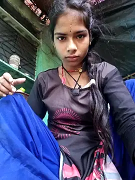 Snapshot of Gulika_Doshi chatting on September 29, 2025, 10:44 am Gulika Doshi online show from September 29, 2025, 10:44 am