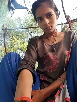 Snapshot of Gulika_Doshi chatting on October 20, 2025, 1:29 am Gulika Doshi online show from October 20, 2025, 1:29 am