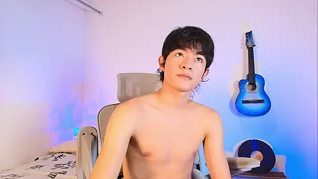 Snapshot of Anky_xx chatting on October 13, 2025, 1:29 am Anky xx online show from October 13, 2025, 1:29 am