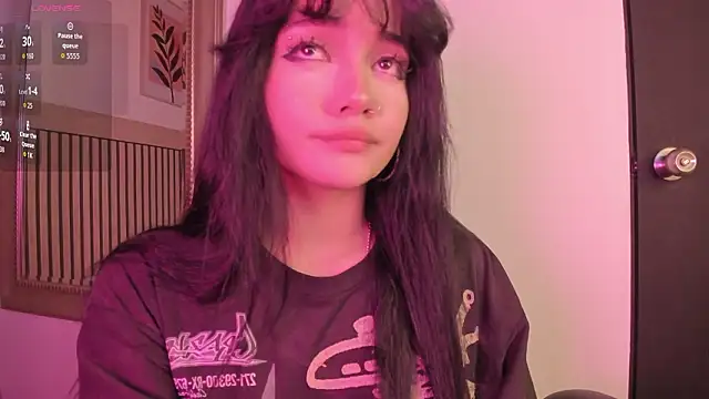 Darky Doll online show from February 12, 2026, 7:57 pm