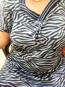 Snapshot of tami_lavanya chatting on November 30, 2025, 5:14 pm tami lavanya online show from November 30, 2025, 5:14 pm