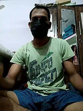 Snapshot of mayur_raaje chatting on September 21, 2025, 9:03 am mayur raaje online show from September 21, 2025, 9:03 am