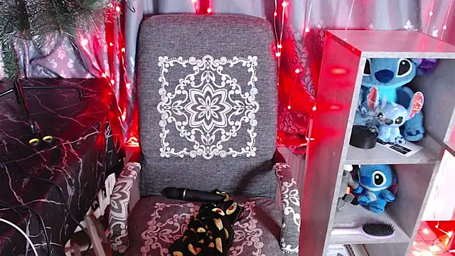 RoyAngela online show from January 11, 2026, 4:36 pm