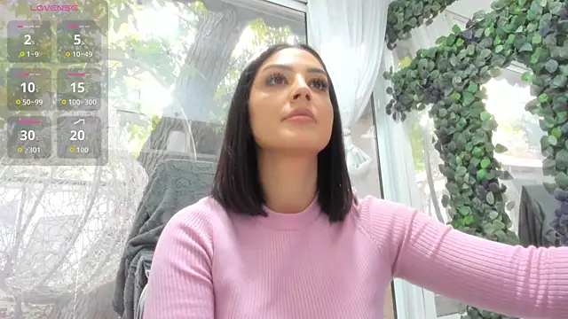 Snapshot of Lexi_Storm chatting on October 13, 2025, 6:37 am Lexi Storm online show from October 13, 2025, 6:37 am