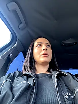 Snapshot of Lexi_Storm chatting on October 1, 2025, 5:23 am Lexi Storm online show from October 1, 2025, 5:23 am