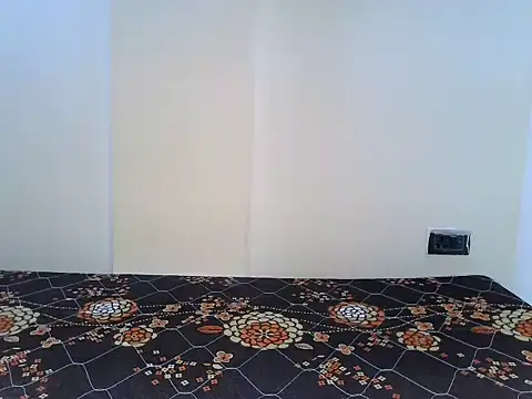 Snapshot of MYRA_GIRL21 chatting on September 21, 2025, 5:56 am MYRA GIRL21 online show from September 21, 2025, 5:56 am