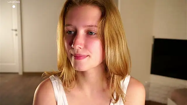 DorianCrofoot online show from September 10, 2025, 12:48 pm