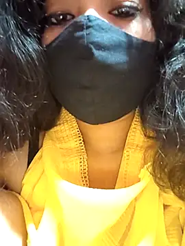 Snapshot of Magic-heart1 chatting on October 7, 2025, 4:19 pm Magic-heart1 online show from October 7, 2025, 4:19 pm