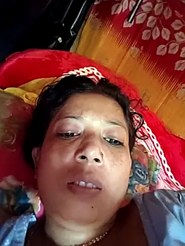 Snapshot of Magic-heart1 chatting on September 10, 2025, 4:33 am Magic-heart1 online show from September 10, 2025, 4:33 am