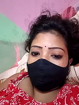 Snapshot of Magic-heart1 chatting on October 12, 2025, 6:53 pm Magic-heart1 online show from October 12, 2025, 6:53 pm