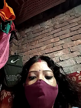 Snapshot of Magic-heart1 chatting on September 14, 2025, 3:45 pm Magic-heart1 online show from September 14, 2025, 3:45 pm