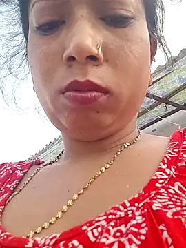 Snapshot of Magic-heart1 chatting on October 24, 2025, 2:54 am Magic-heart1 online show from October 24, 2025, 2:54 am