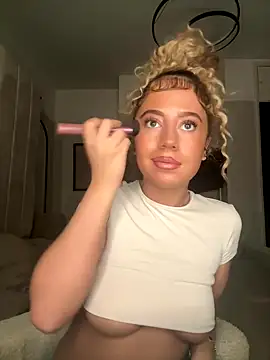 Snapshot of Aurorajadex chatting on September 25, 2025, 9:54 pm Aurorajadex online show from September 25, 2025, 9:54 pm