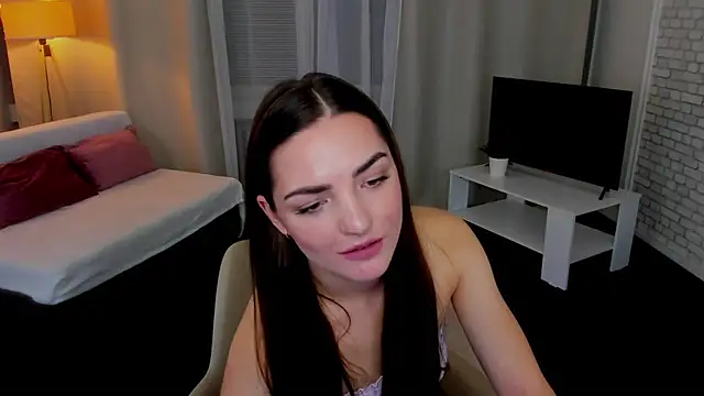 MyEllaLuvs online show from September 8, 2025, 8:19 pm