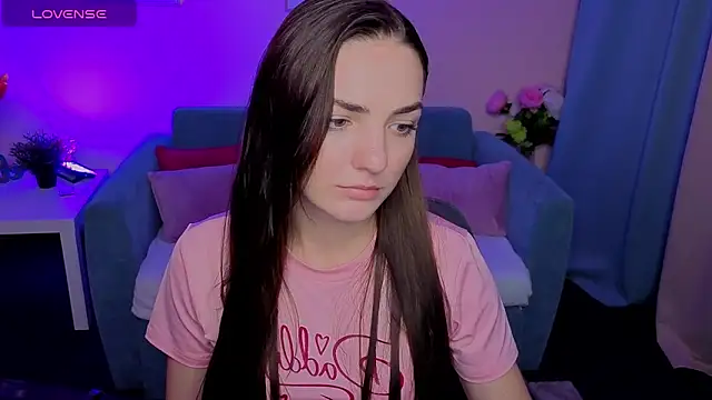 MyEllaLuvs online show from October 4, 2025, 8:21 pm