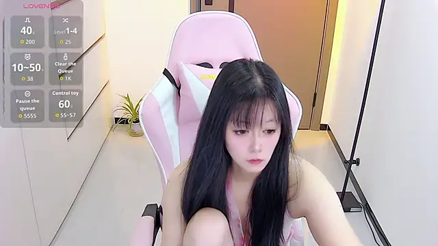 Snapshot of Fioriy66 chatting on September 30, 2025, 1:28 pm Fioriy66 online show from September 30, 2025, 1:28 pm