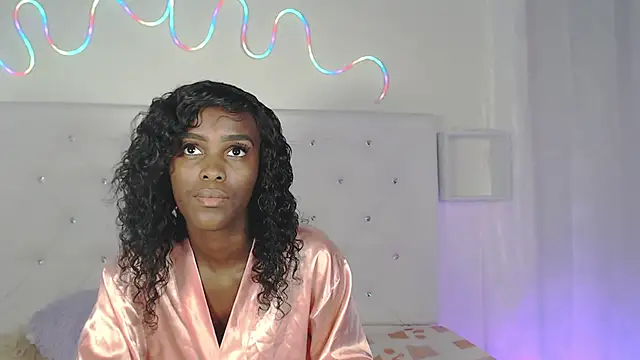 Snapshot of tatixxxvega chatting on September 26, 2025, 1:29 pm tatixxxvega online show from September 26, 2025, 1:29 pm