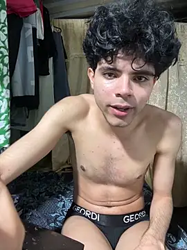 Axel-Mejia online show from March 25, 2026, 3:28 am