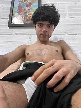 Axel-Mejia online show from January 7, 2026, 12:59 am