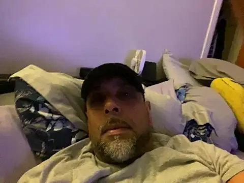 Snapshot of strokingmy1 chatting on July 8, 2026, 11:33 am strokingmy1 online show from July 8, 2026, 11:33 am