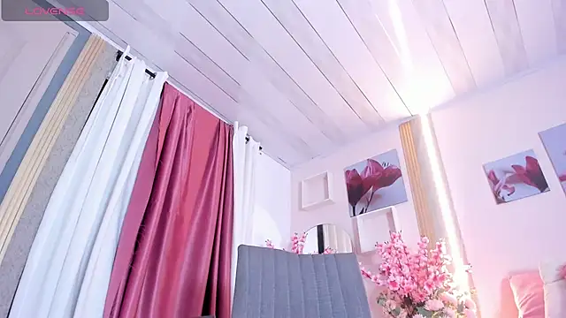 Snapshot of Jenie_fire_ chatting on September 25, 2025, 7:42 pm Jenie fire online show from September 25, 2025, 7:42 pm