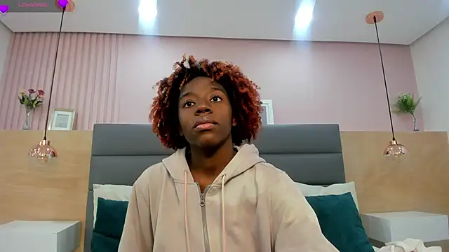 Snapshot of _emma_willliams_ chatting on October 2, 2025, 1:36 pm emma willliams online show from October 2, 2025, 1:36 pm